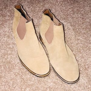 CALL IT SPRING CHELSEA BOOTS US MEN’S 10.5